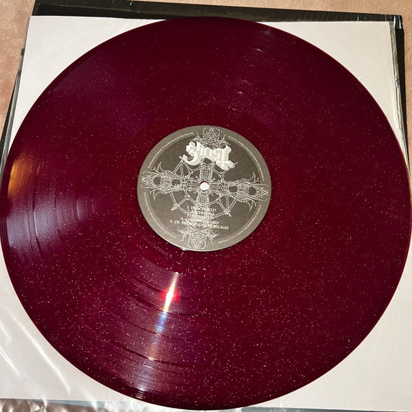 Ghost (32) : Skeletá (LP, Ltd, Tou)